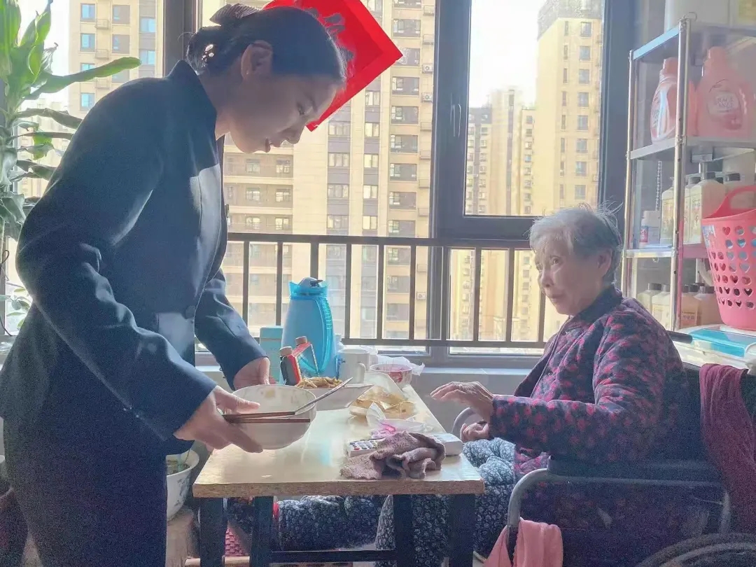 a85f3e5e9874ef495c3a65b57d053f49-sz_367813